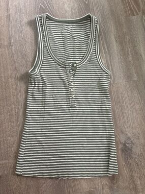 Aerie Tank